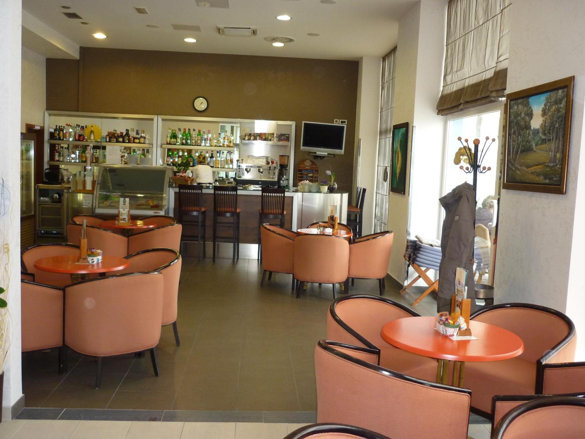 Hotel Park 洛夫兰 外观 照片